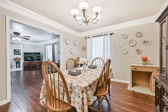 114 Wyndwood Drive, Seabrook, TX 77586