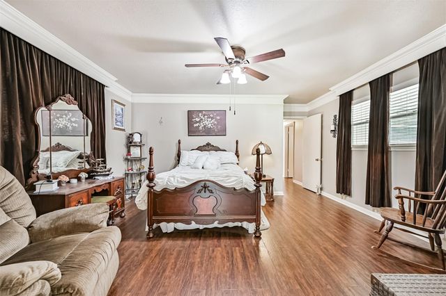 114 Wyndwood Drive, Seabrook, TX 77586