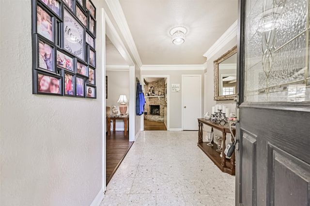 114 Wyndwood Drive, Seabrook, TX 77586