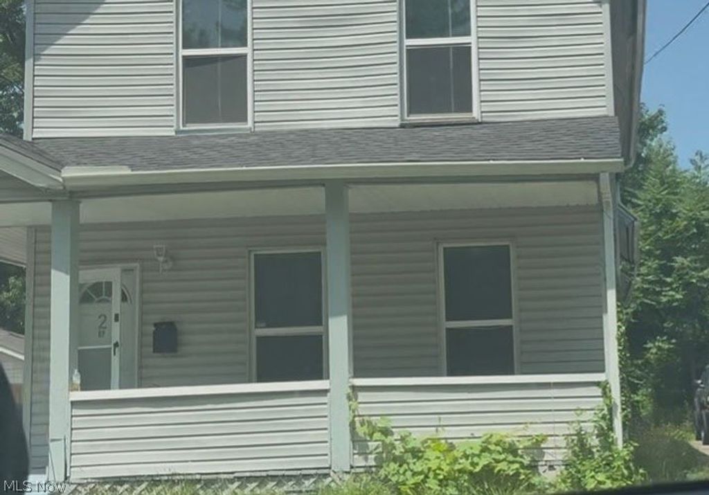 6241 Hinde Avenue, Cleveland, OH 44127