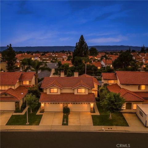 19554 Crystal Ridge Lane, Porter Ranch, CA 91326