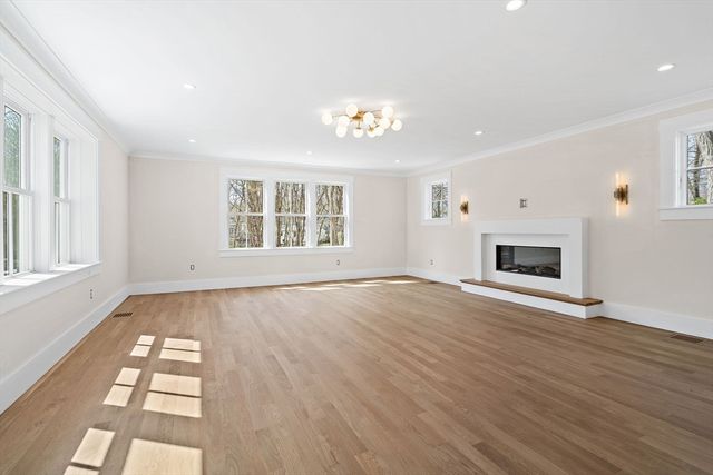 105 Prescott Road, Concord, MA 01742