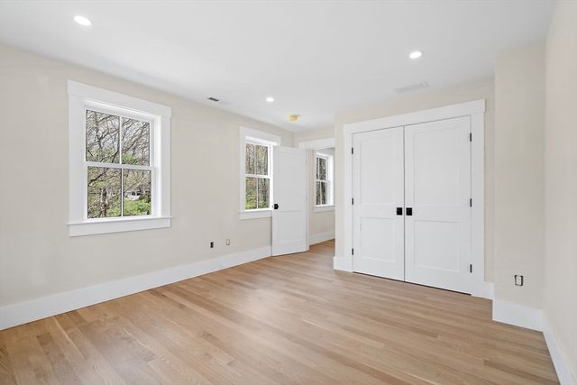 105 Prescott Road, Concord, MA 01742