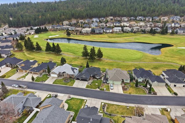 1404 N Winchester Ln, Liberty Lake, WA 99019