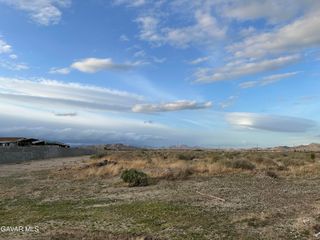 Buckhorn Avenue, Rosamond, CA 93560