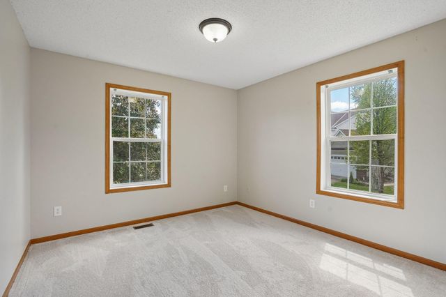 4360 Empress Drive N 5, Hugo, MN 55038