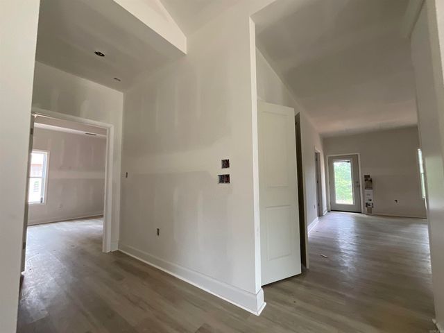 225 Kayla Lane, Lonoke, AR 72086