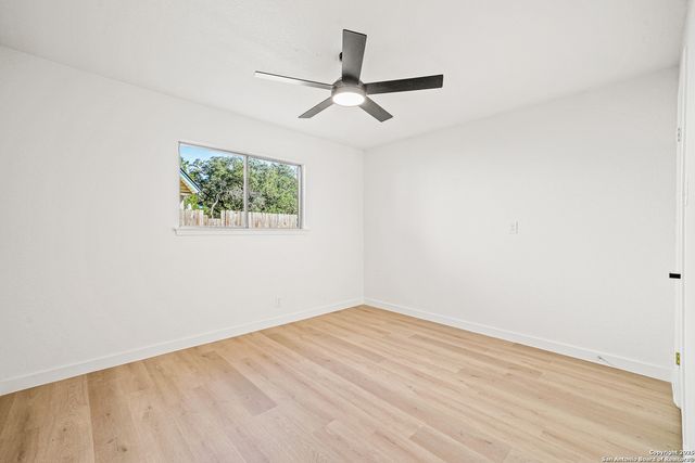 16406 Turkey Point, San Antonio, TX 78232