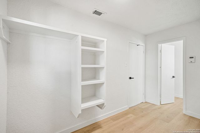 16406 Turkey Point, San Antonio, TX 78232