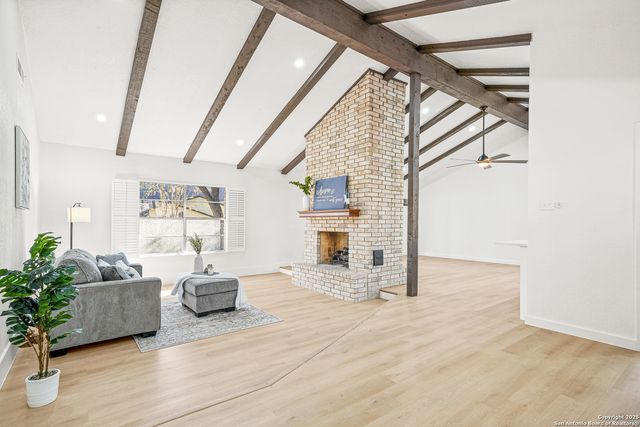 16406 Turkey Point, San Antonio, TX 78232