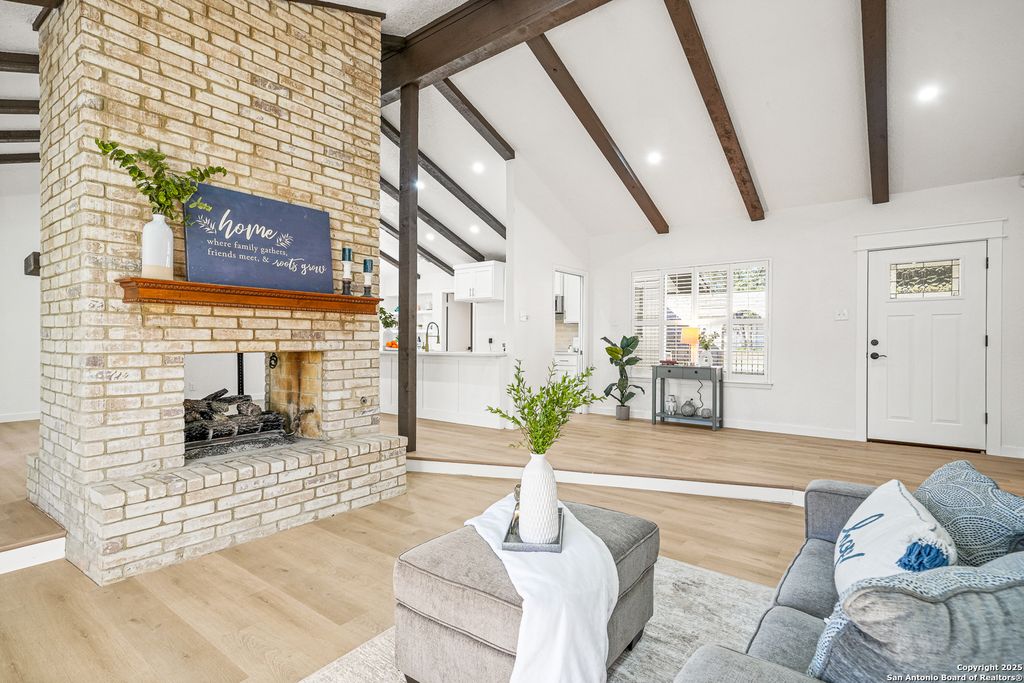 16406 Turkey Point, San Antonio, TX 78232