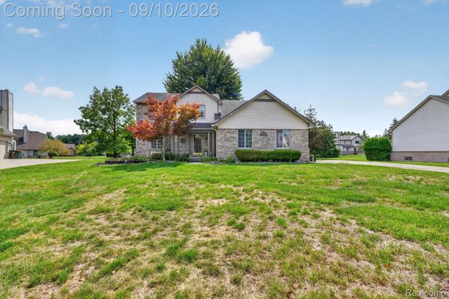24349 Millcreek Court, Farmington Hills, MI 48336