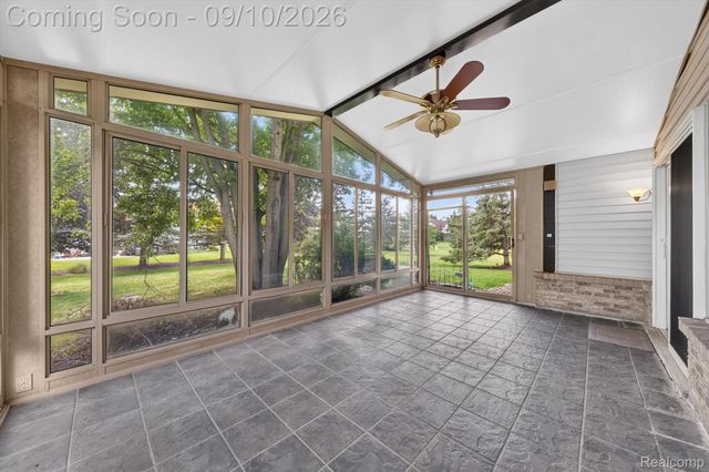 24349 Millcreek Court, Farmington Hills, MI 48336