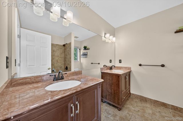 24349 Millcreek Court, Farmington Hills, MI 48336