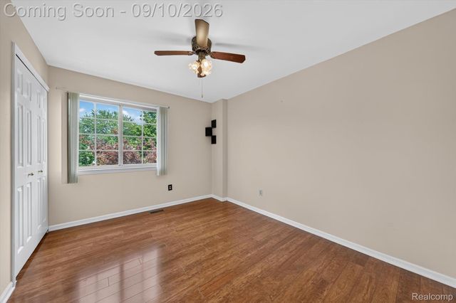 24349 Millcreek Court, Farmington Hills, MI 48336