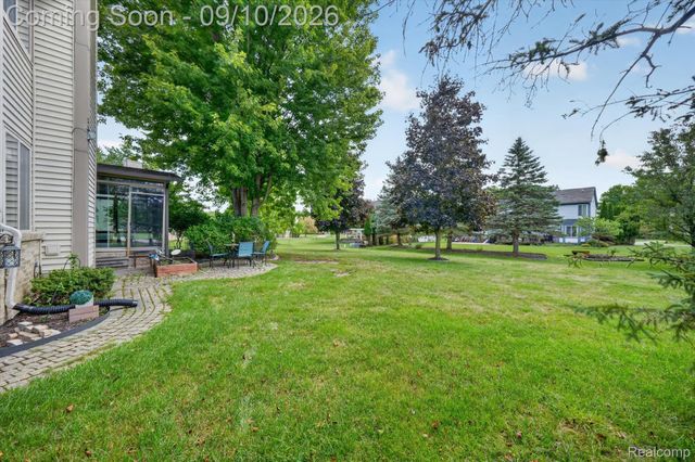 24349 Millcreek Court, Farmington Hills, MI 48336