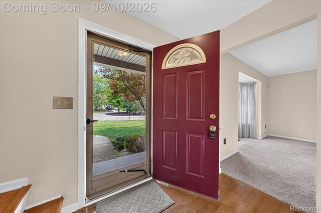 24349 Millcreek Court, Farmington Hills, MI 48336