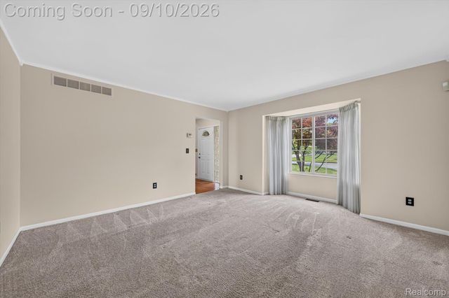24349 Millcreek Court, Farmington Hills, MI 48336