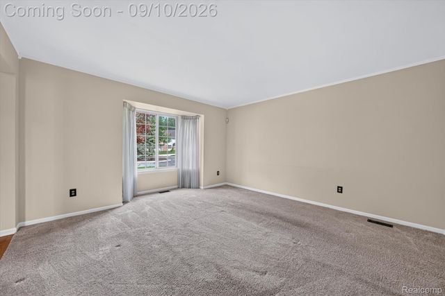 24349 Millcreek Court, Farmington Hills, MI 48336