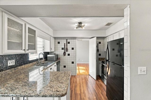 611 E HIGHLAND DRIVE, Lakeland, FL 33813