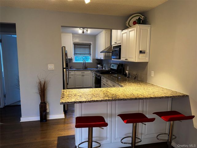 235 S Buckhout Street 235, Irvington, NY 10533