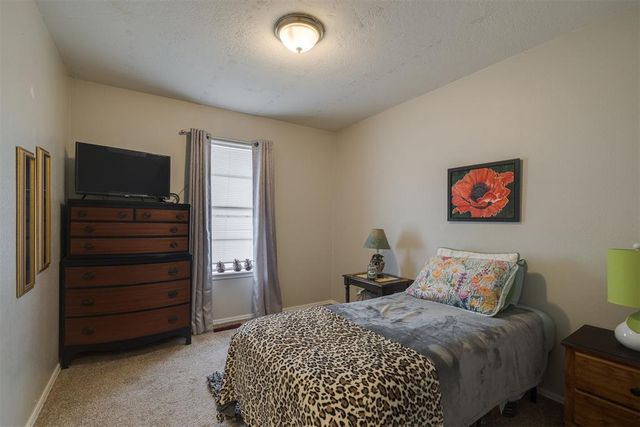 304 Lotus Avenue, Midwest City, OK 73130