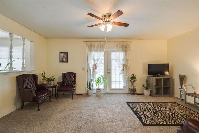 304 Lotus Avenue, Midwest City, OK 73130