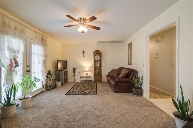 304 Lotus Avenue, Midwest City, OK 73130