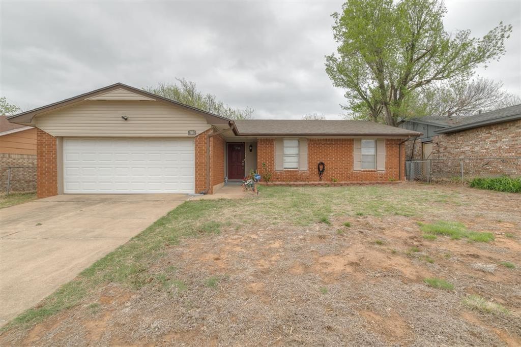 304 Lotus Avenue, Midwest City, OK 73130