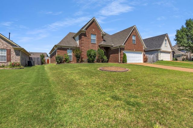 1525 CARLTON RIDGE DR, Cordova, TN 38016