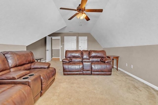 1525 CARLTON RIDGE DR, Cordova, TN 38016