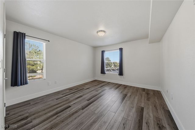 5055 West Hacienda Avenue 2016, Las Vegas, NV 89118