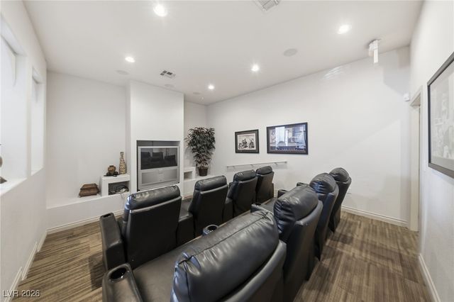 5055 West Hacienda Avenue 2016, Las Vegas, NV 89118