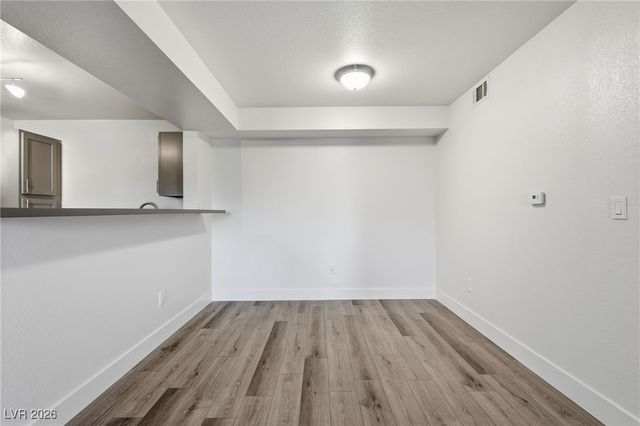 5055 West Hacienda Avenue 2016, Las Vegas, NV 89118