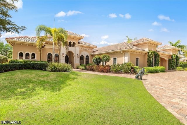 6081 Tamworth CT, Naples, FL 34119