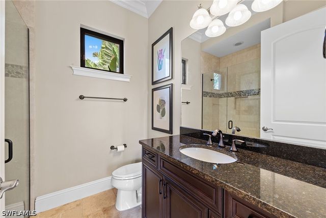6081 Tamworth CT, Naples, FL 34119