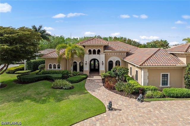 6081 Tamworth CT, Naples, FL 34119