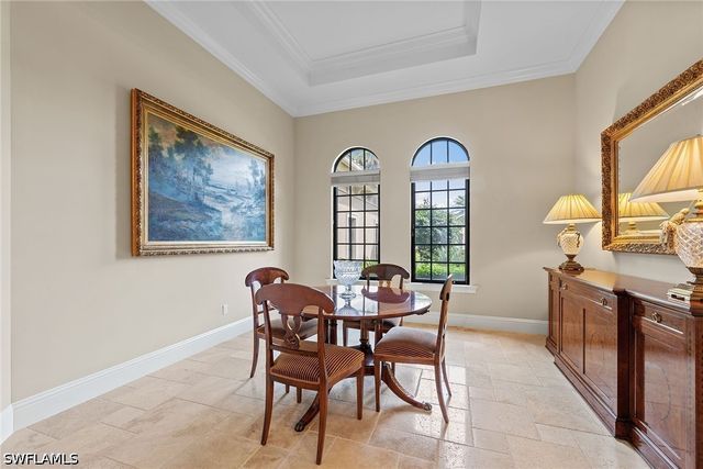 6081 Tamworth CT, Naples, FL 34119