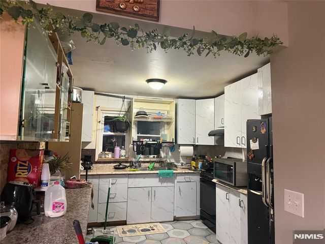 39.5 Sunset Avenue, Newark, NJ 07106