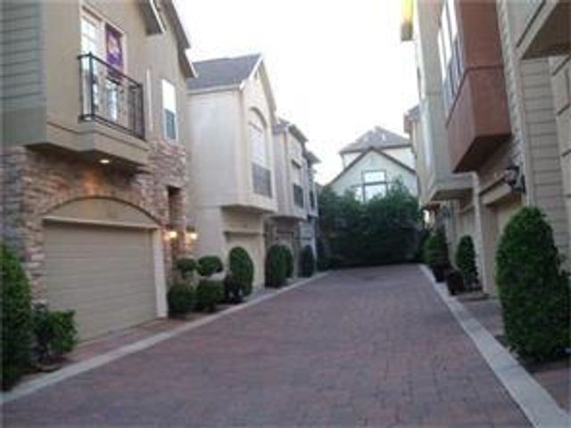 5972 Kansas Street Street, Houston, TX 77007