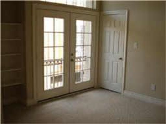 5972 Kansas Street Street, Houston, TX 77007