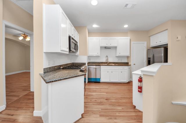 3703 Main Plaza Drive, Houston, TX 77025