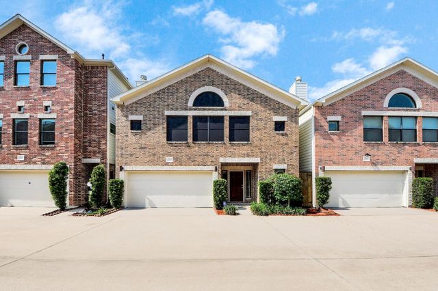 3703 Main Plaza Drive, Houston, TX 77025
