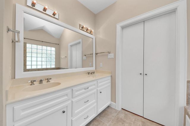 3703 Main Plaza Drive, Houston, TX 77025