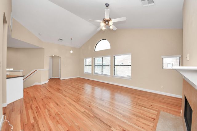 3703 Main Plaza Drive, Houston, TX 77025