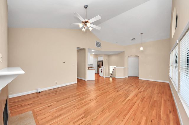 3703 Main Plaza Drive, Houston, TX 77025