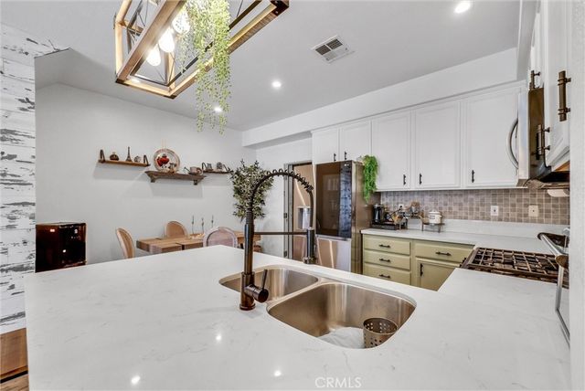 8449 E Arrowhead Way, Anaheim Hills, CA 92808