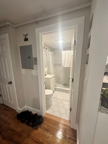 2 Snelling 1, Boston, MA 02113