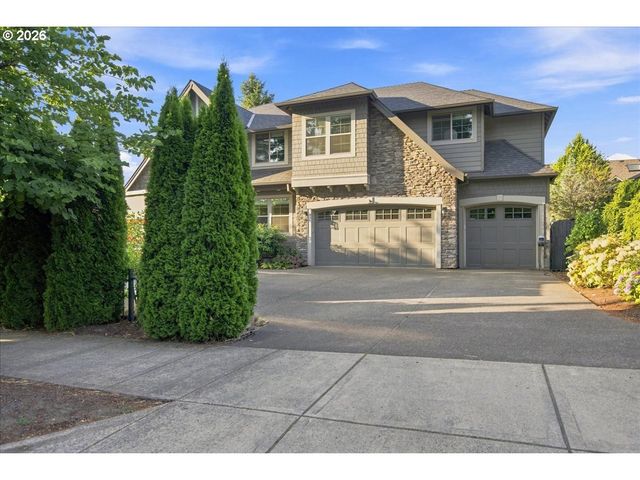1388 ROSEMONT Rd, West Linn, OR 97068