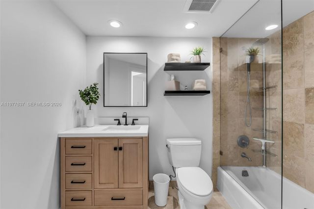 333 Las Olas Way 2505, Fort Lauderdale, FL 33301